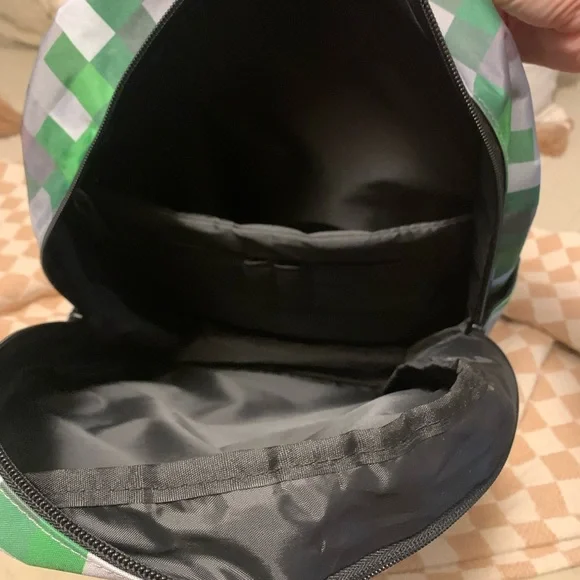 Minecraft Backpack and Lunchbox Set - Picture 3 of 9